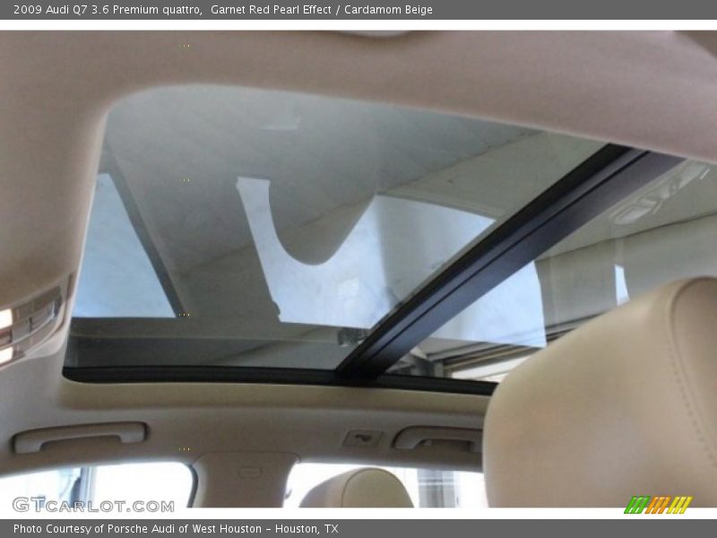 Garnet Red Pearl Effect / Cardamom Beige 2009 Audi Q7 3.6 Premium quattro