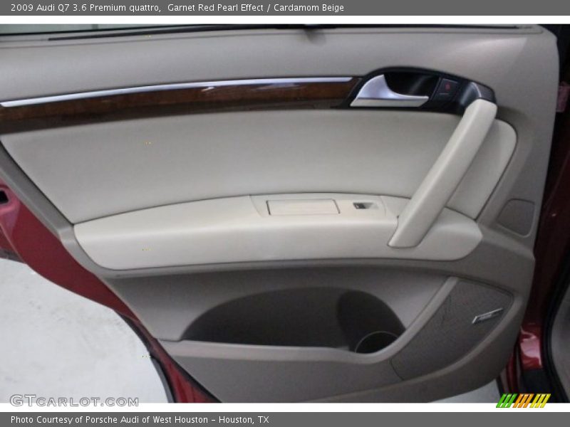 Garnet Red Pearl Effect / Cardamom Beige 2009 Audi Q7 3.6 Premium quattro