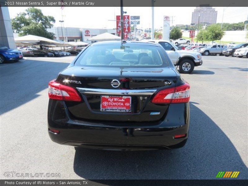 Super Black / Marble Gray 2013 Nissan Sentra S