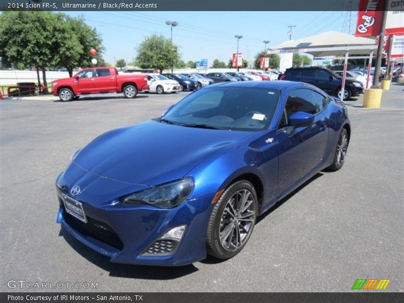 Ultramarine / Black/Red Accents 2014 Scion FR-S