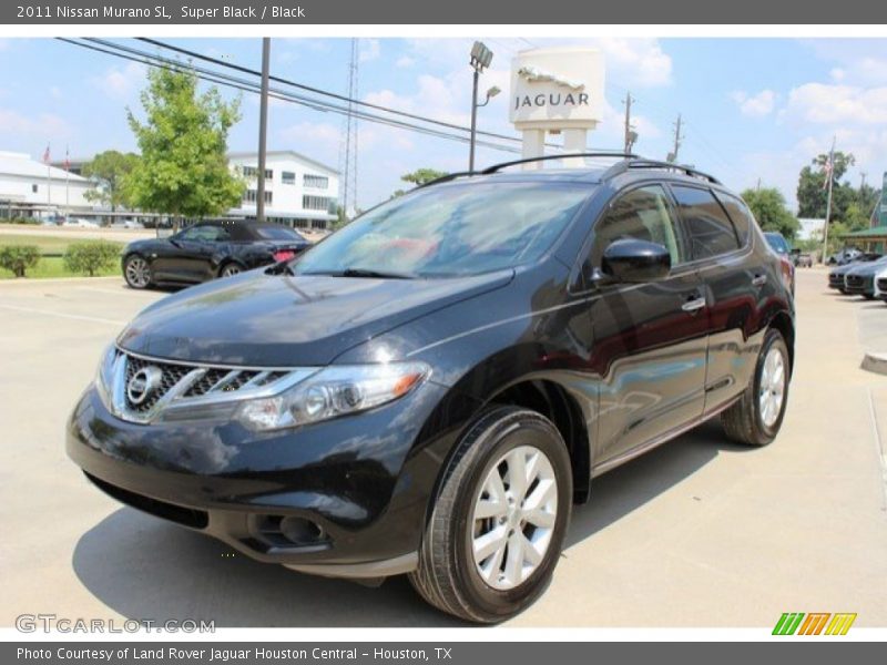 Front 3/4 View of 2011 Murano SL