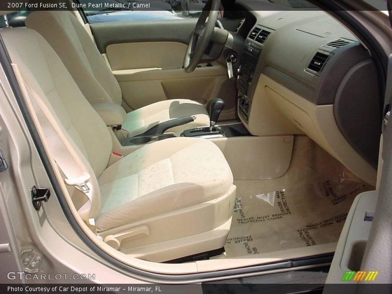 Dune Pearl Metallic / Camel 2007 Ford Fusion SE