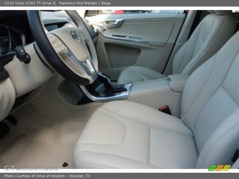 Flamenco Red Metallic / Beige 2016 Volvo XC60 T5 Drive-E