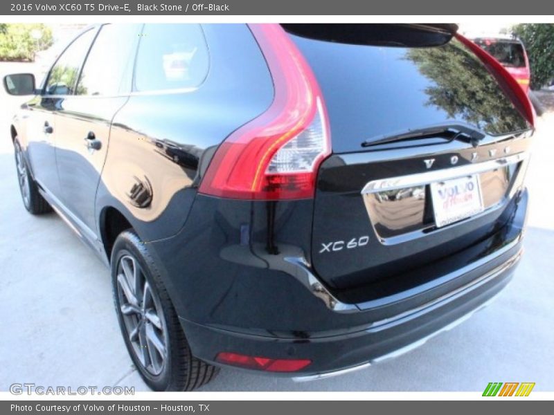 Black Stone / Off-Black 2016 Volvo XC60 T5 Drive-E