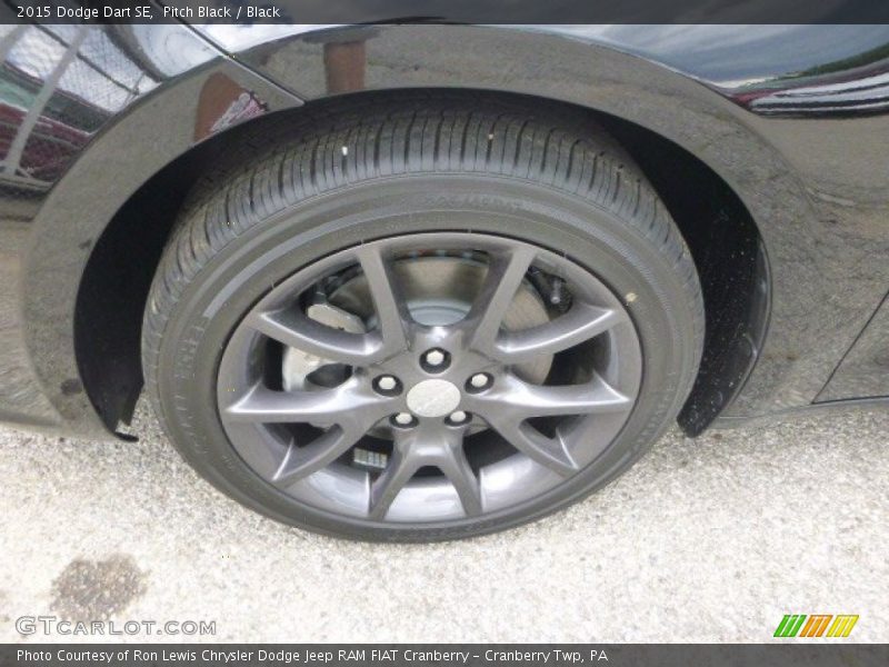 Pitch Black / Black 2015 Dodge Dart SE