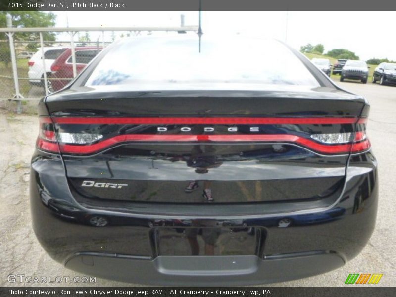 Pitch Black / Black 2015 Dodge Dart SE