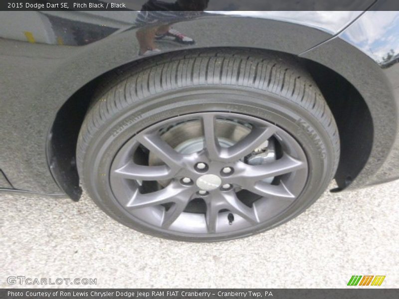 Pitch Black / Black 2015 Dodge Dart SE