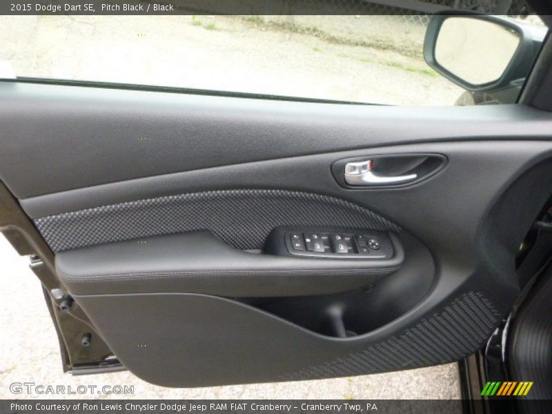 Pitch Black / Black 2015 Dodge Dart SE