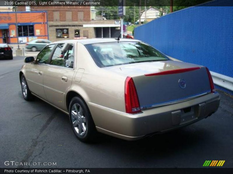 Light Cashmere Metallic / Cashmere 2006 Cadillac DTS