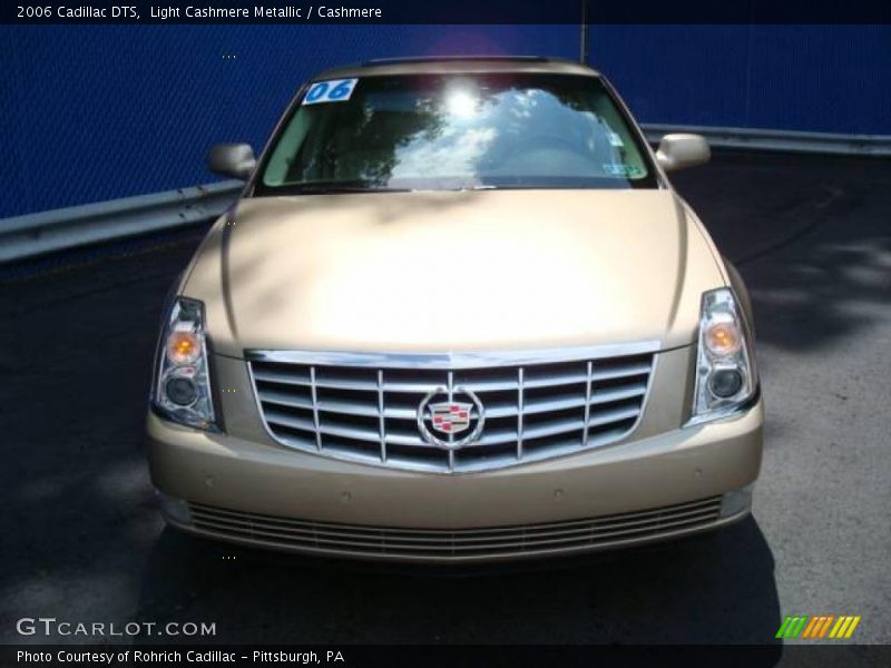 Light Cashmere Metallic / Cashmere 2006 Cadillac DTS