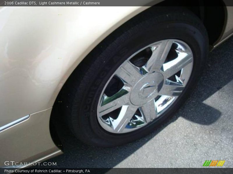 Light Cashmere Metallic / Cashmere 2006 Cadillac DTS