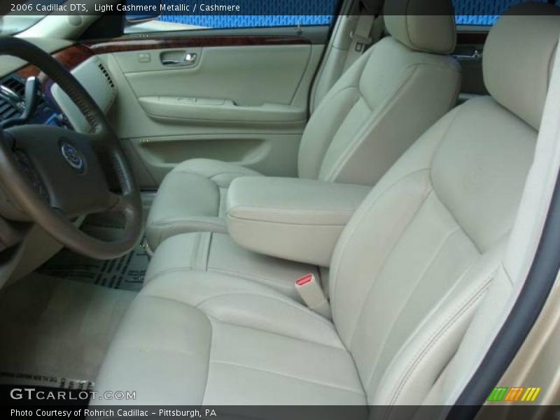 Light Cashmere Metallic / Cashmere 2006 Cadillac DTS