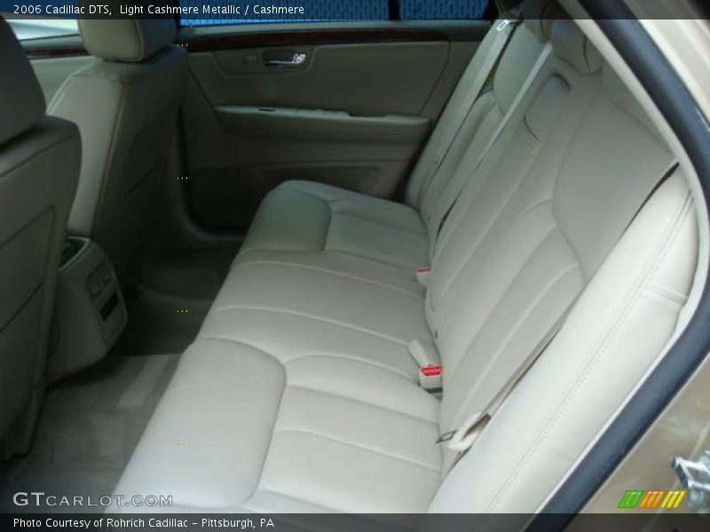 Light Cashmere Metallic / Cashmere 2006 Cadillac DTS