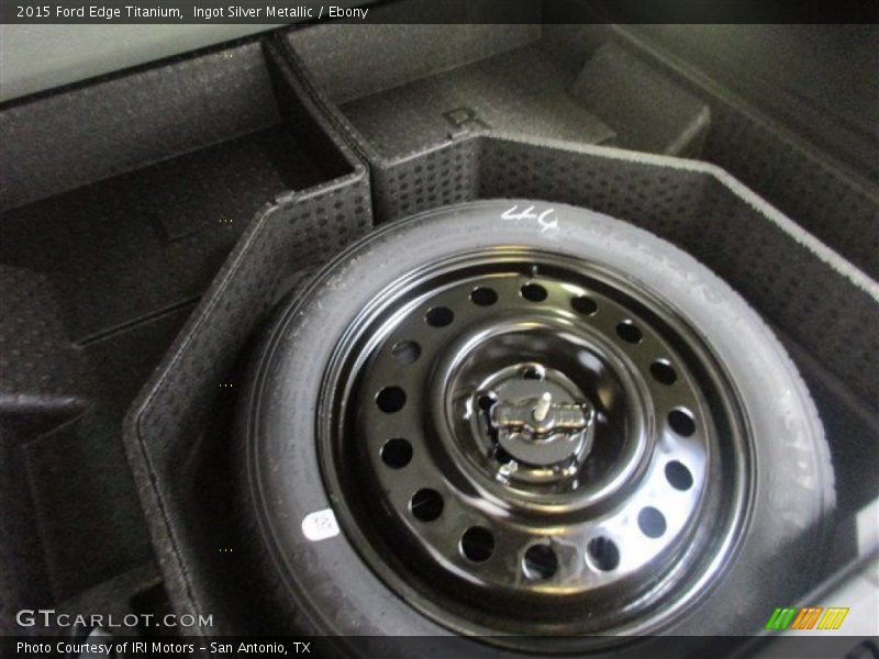 Ingot Silver Metallic / Ebony 2015 Ford Edge Titanium