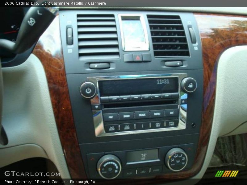 Light Cashmere Metallic / Cashmere 2006 Cadillac DTS