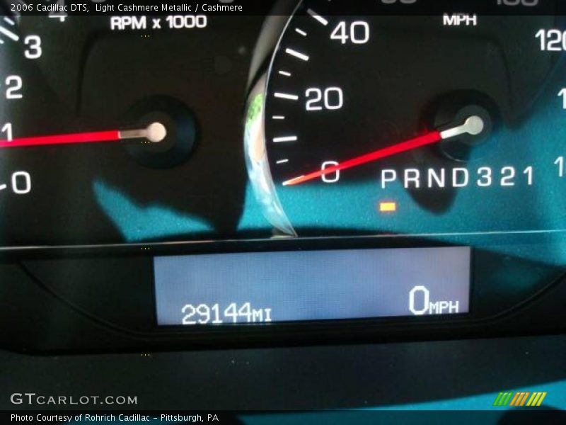Light Cashmere Metallic / Cashmere 2006 Cadillac DTS