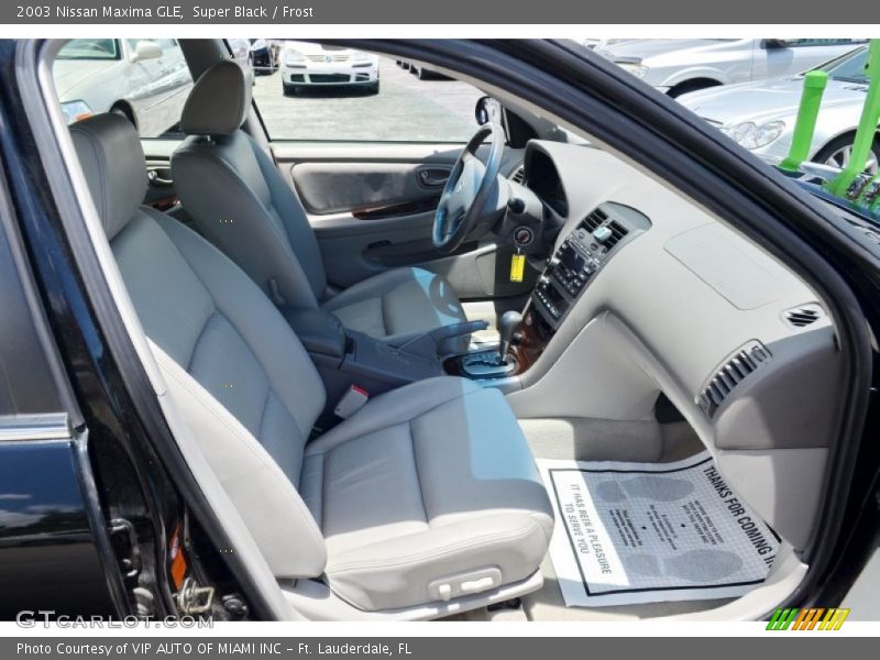 Super Black / Frost 2003 Nissan Maxima GLE