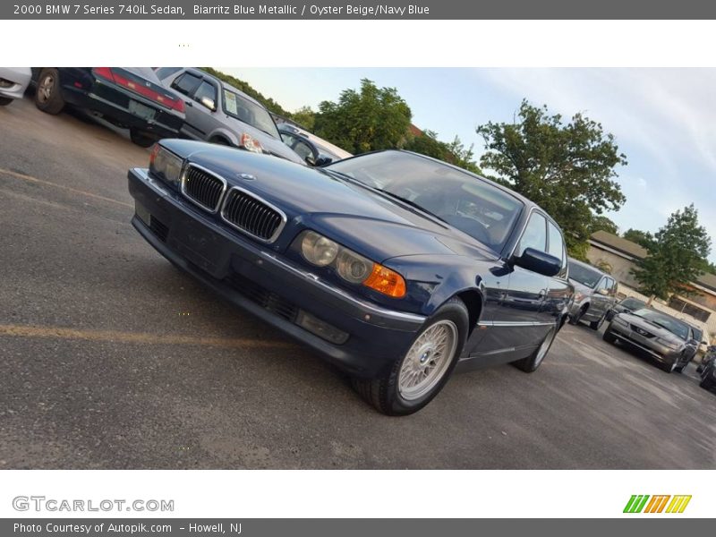 Biarritz Blue Metallic / Oyster Beige/Navy Blue 2000 BMW 7 Series 740iL Sedan