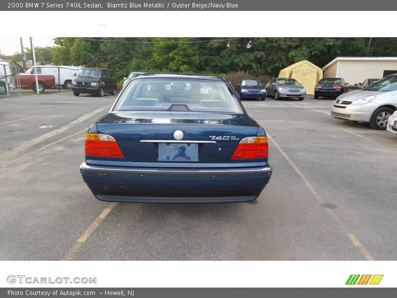Biarritz Blue Metallic / Oyster Beige/Navy Blue 2000 BMW 7 Series 740iL Sedan