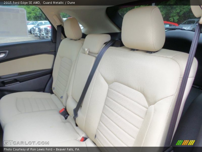Guard Metallic / Dune 2015 Ford Edge SE AWD