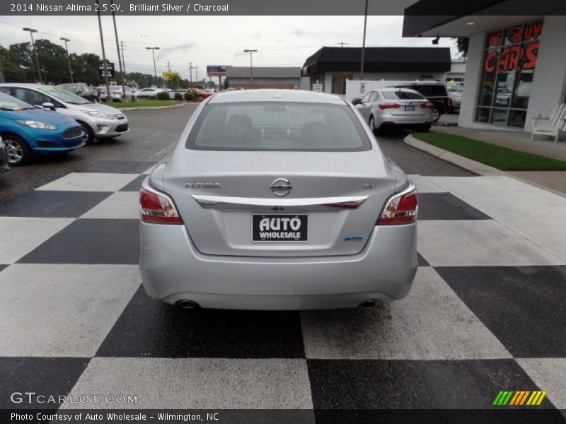 Brilliant Silver / Charcoal 2014 Nissan Altima 2.5 SV
