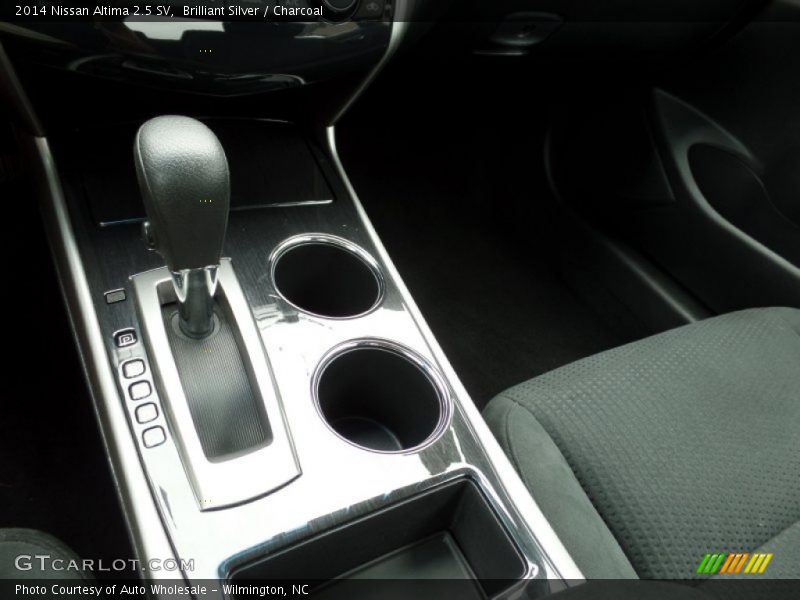 Brilliant Silver / Charcoal 2014 Nissan Altima 2.5 SV