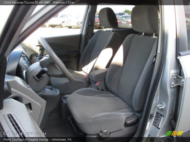 Platinum / Gray 2009 Hyundai Tucson SE V6 4WD