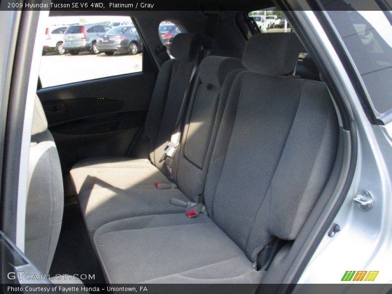 Platinum / Gray 2009 Hyundai Tucson SE V6 4WD