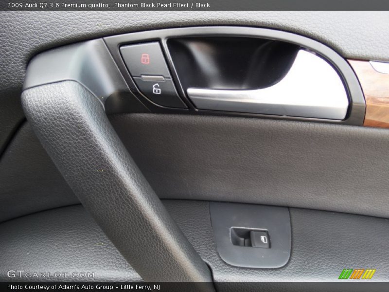 Phantom Black Pearl Effect / Black 2009 Audi Q7 3.6 Premium quattro