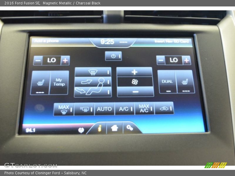 Magnetic Metallic / Charcoal Black 2016 Ford Fusion SE