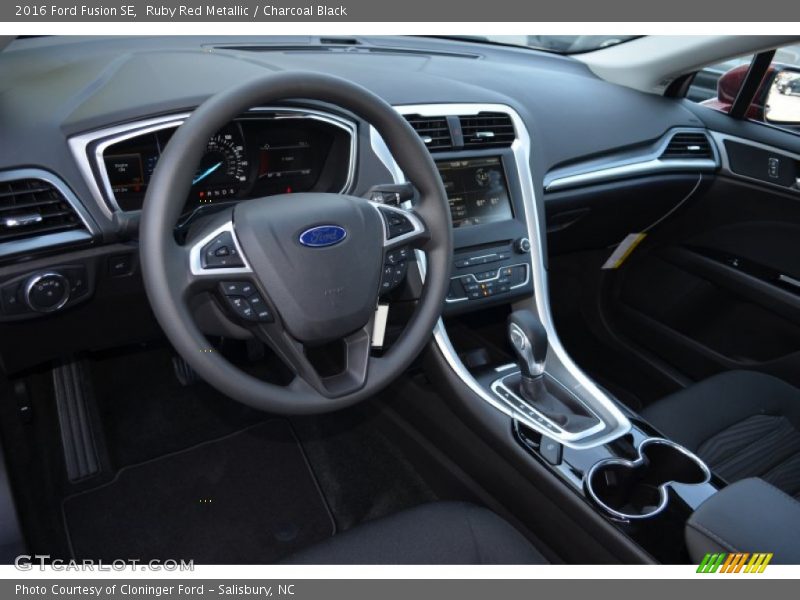 Ruby Red Metallic / Charcoal Black 2016 Ford Fusion SE