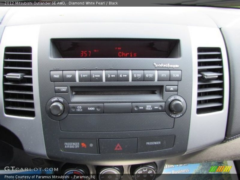 Diamond White Pearl / Black 2012 Mitsubishi Outlander SE AWD