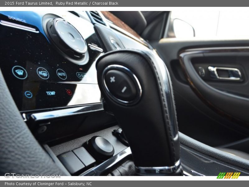 Ruby Red Metallic / Charcoal Black 2015 Ford Taurus Limited