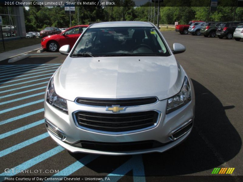 Silver Ice Metallic / Jet Black 2016 Chevrolet Cruze Limited LT