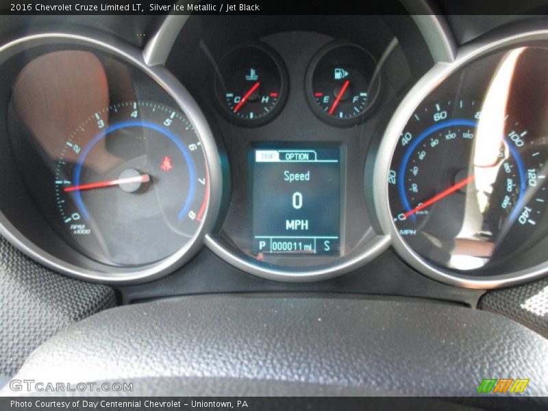 Silver Ice Metallic / Jet Black 2016 Chevrolet Cruze Limited LT