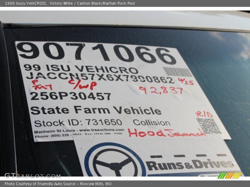 Victory White / Carbon Black/Martian Rock Red 1999 Isuzu VehiCROSS