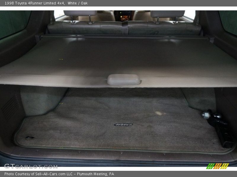 White / Oak 1998 Toyota 4Runner Limited 4x4