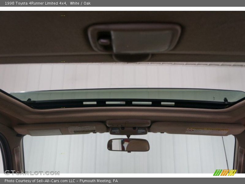 White / Oak 1998 Toyota 4Runner Limited 4x4