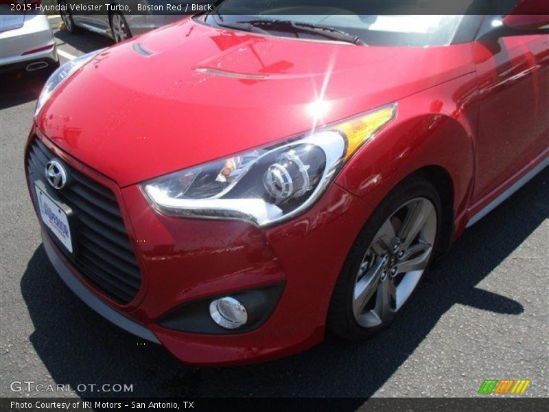 Boston Red / Black 2015 Hyundai Veloster Turbo