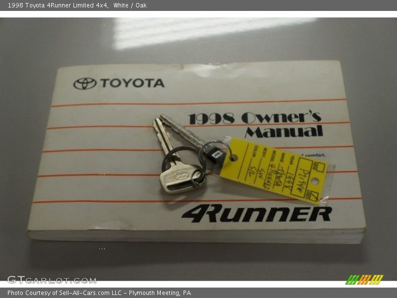 White / Oak 1998 Toyota 4Runner Limited 4x4