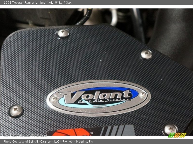 White / Oak 1998 Toyota 4Runner Limited 4x4