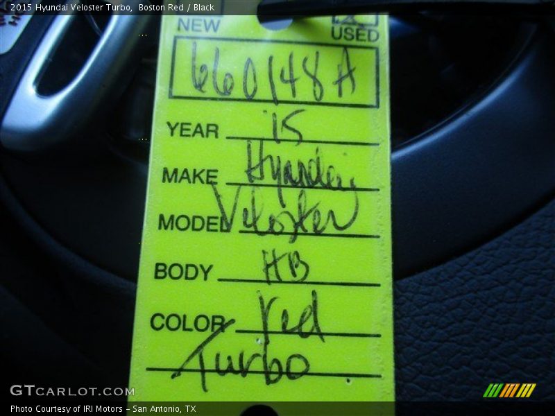 Boston Red / Black 2015 Hyundai Veloster Turbo