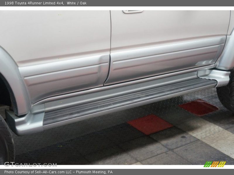 White / Oak 1998 Toyota 4Runner Limited 4x4