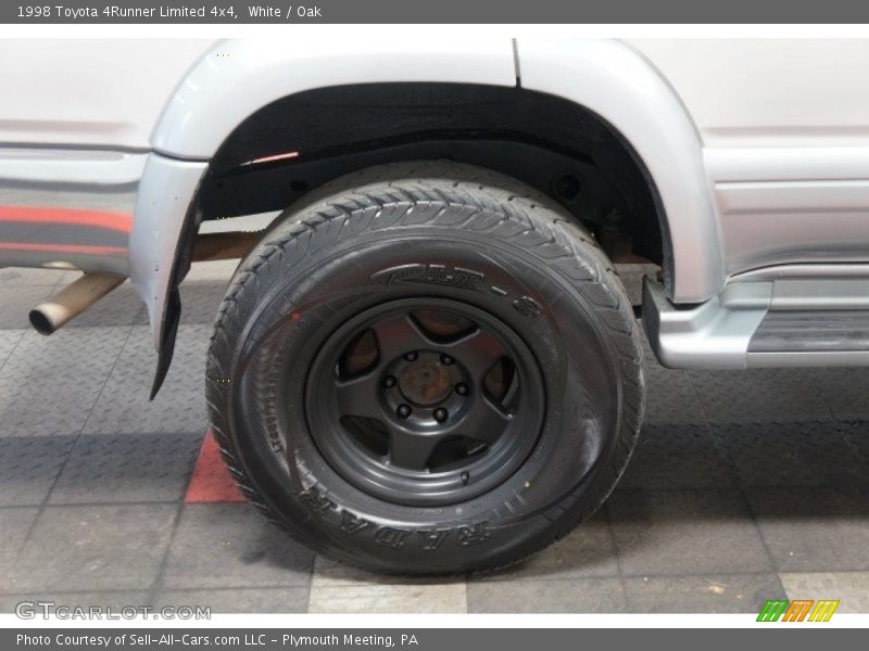 White / Oak 1998 Toyota 4Runner Limited 4x4