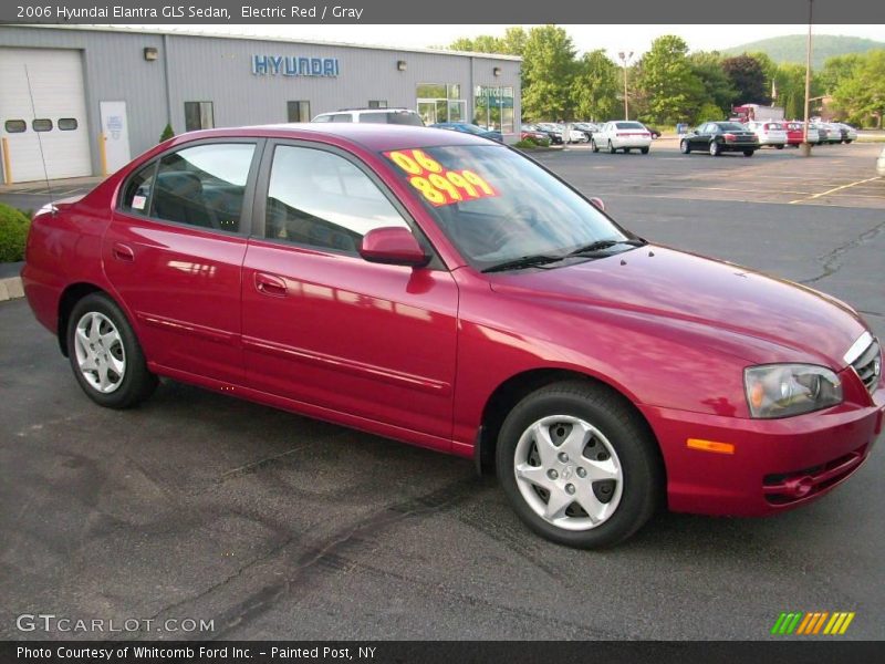Electric Red / Gray 2006 Hyundai Elantra GLS Sedan