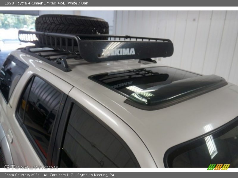 White / Oak 1998 Toyota 4Runner Limited 4x4
