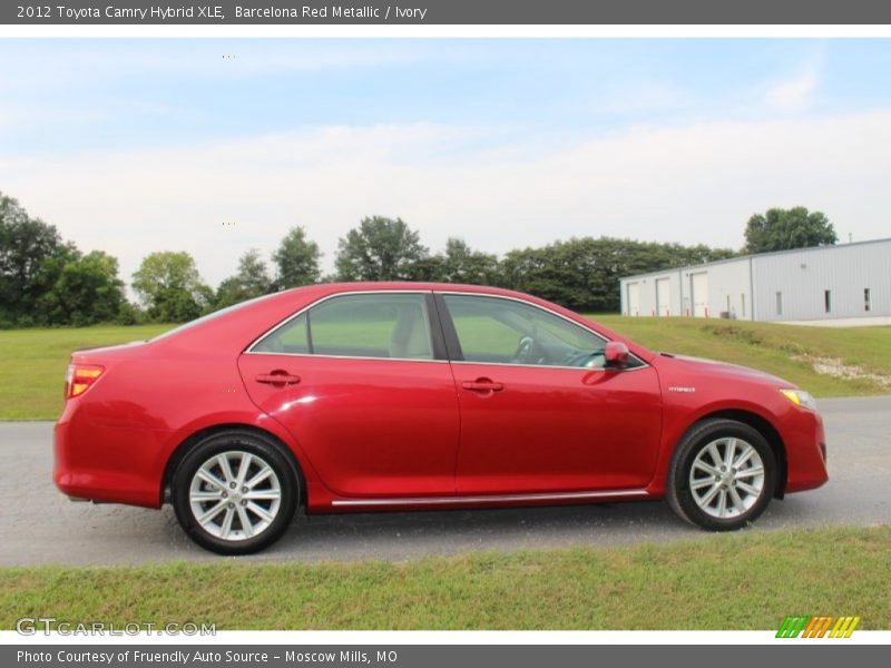Barcelona Red Metallic / Ivory 2012 Toyota Camry Hybrid XLE