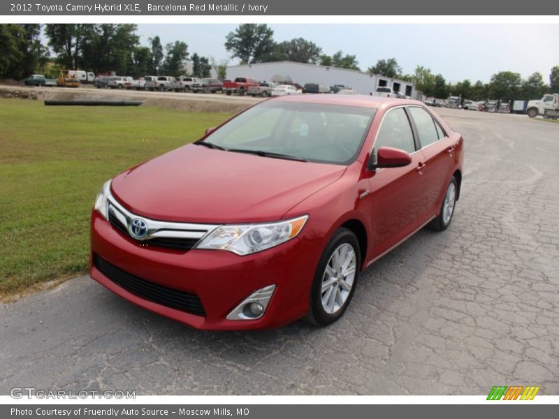 Barcelona Red Metallic / Ivory 2012 Toyota Camry Hybrid XLE