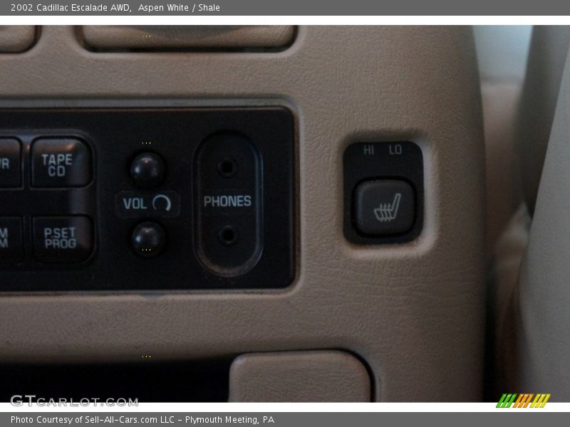 Aspen White / Shale 2002 Cadillac Escalade AWD