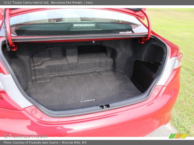 Barcelona Red Metallic / Ivory 2012 Toyota Camry Hybrid XLE